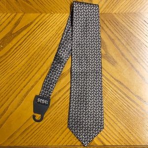 Qiubite Tie | 100% Silk